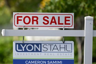 US existing home sales rose 2.9 percent from a year ago, the first year-on-year increase since July 2021, said the National Association of Realtors